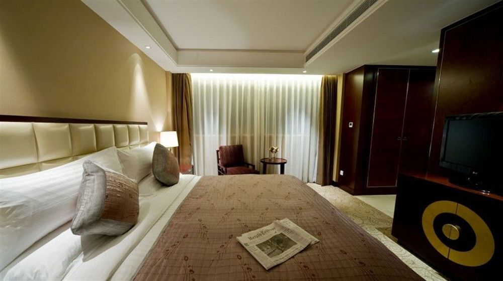 Doubletree By Hilton Shanghai Jing'An Rum bild