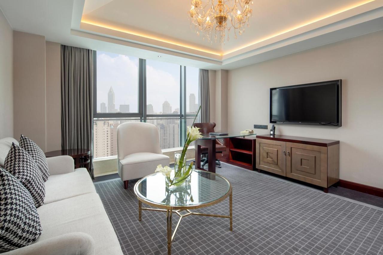 Doubletree By Hilton Shanghai Jing'An Exteriör bild